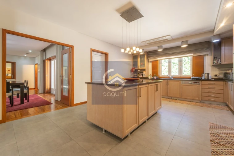 Moradia T4 para Venda em Castelões Foto 46