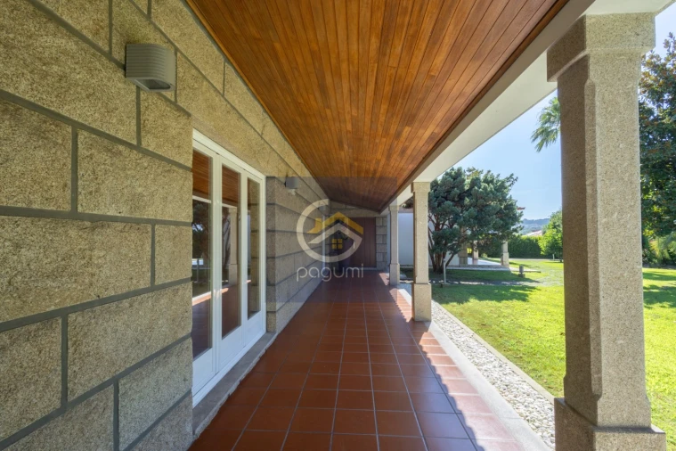 Moradia T4 para Venda em Castelões Foto 53