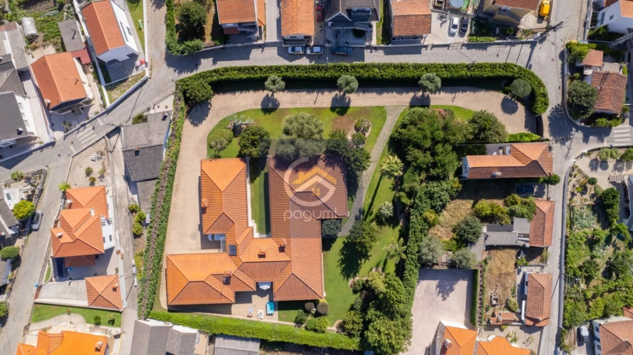 Moradia T4 para Venda em Castelões Foto 58