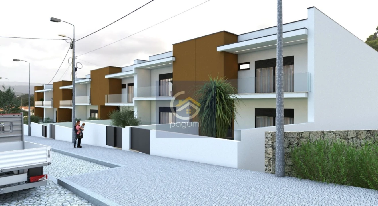 Moradia T3 para Venda em Recarei Foto 1