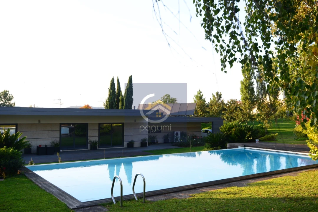 Moradia T3 para Venda em Campo e Sobrado Foto 2