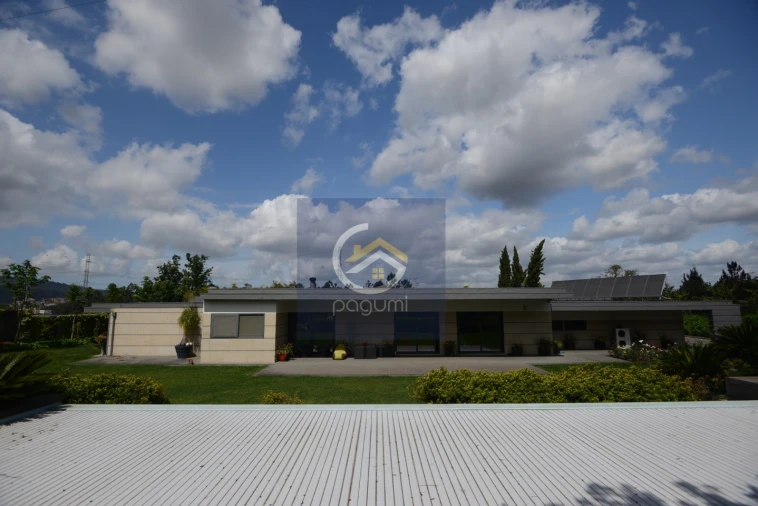 Moradia T3 para Venda em Campo e Sobrado Foto 6