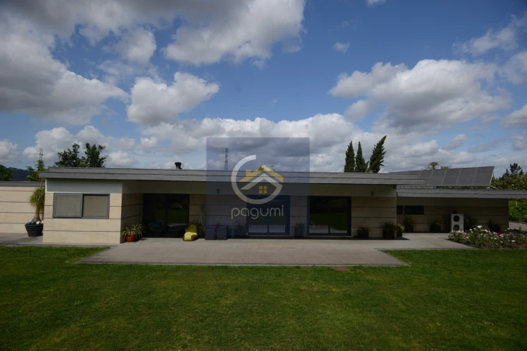 Moradia T3 para Venda em Campo e Sobrado Foto 7