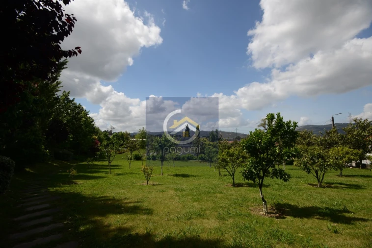 Moradia T3 para Venda em Campo e Sobrado Foto 20