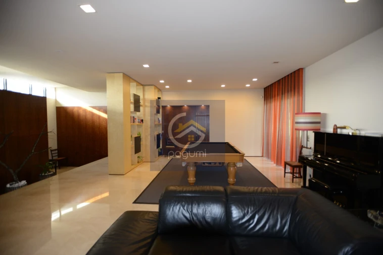 Moradia T3 para Venda em Campo e Sobrado Foto 24