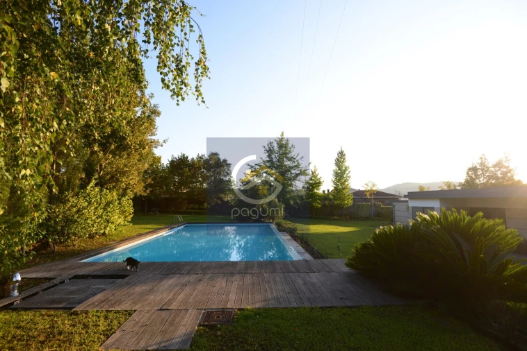 Moradia T3 para Venda em Campo e Sobrado Foto 38