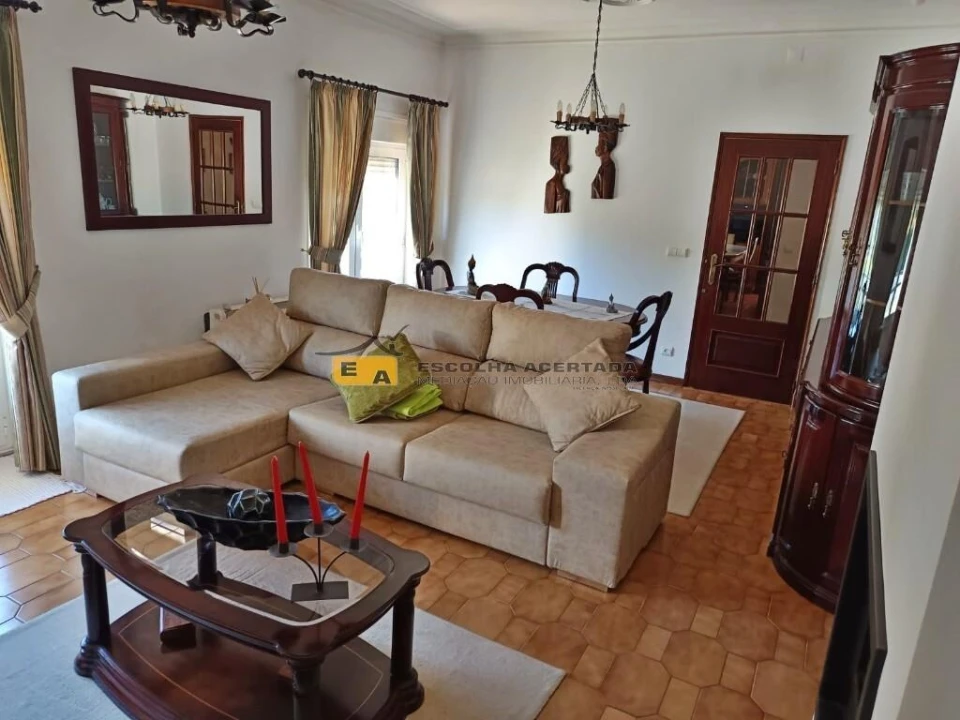 Moradia T3 para Venda em Fragoso Foto 12