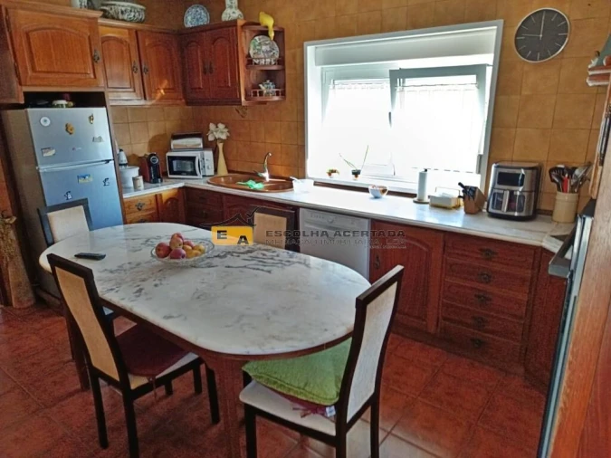 Moradia T3 para Venda em Fragoso Foto 16