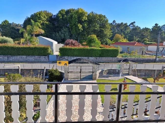 Moradia T3 para Venda em Fragoso Foto 10