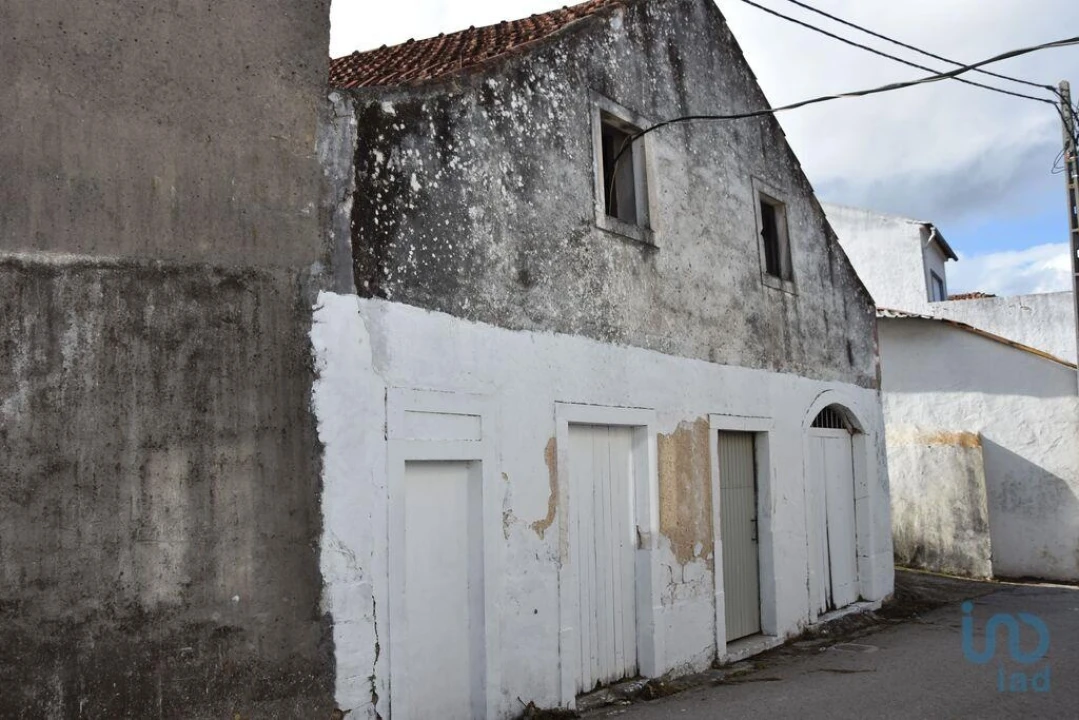 Moradia T4 para Venda em Seiça Foto 4