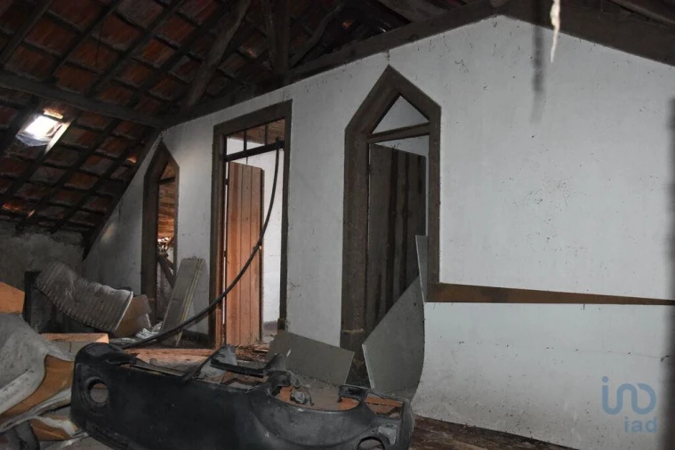 Moradia T4 para Venda em Seiça Foto 15