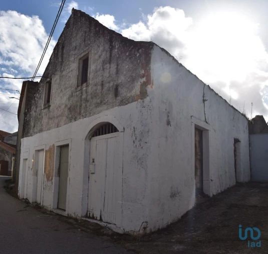 Moradia T4 para Venda em Seiça Foto 6