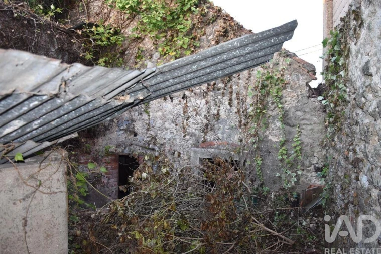 Moradia T4 para Venda em Seiça Foto 23