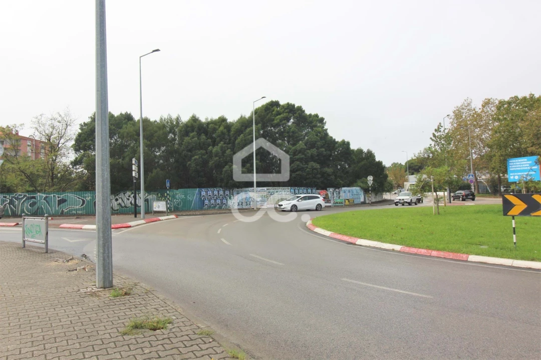 Terreno para Venda em Amora Foto 5