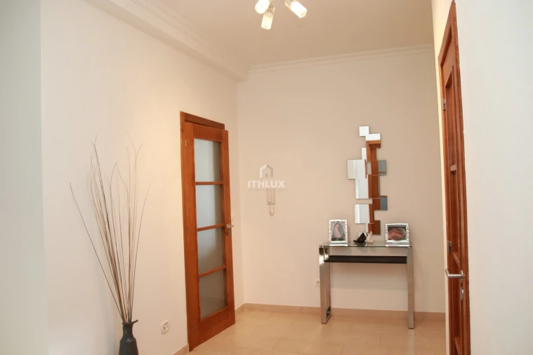 Quinta T4 para Venda em Assunção, Ajuda, Salvador e Santo Ildefonso Foto 24