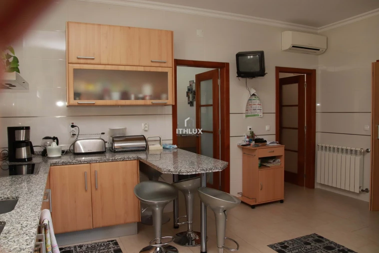 Quinta T4 para Venda em Assunção, Ajuda, Salvador e Santo Ildefonso Foto 21