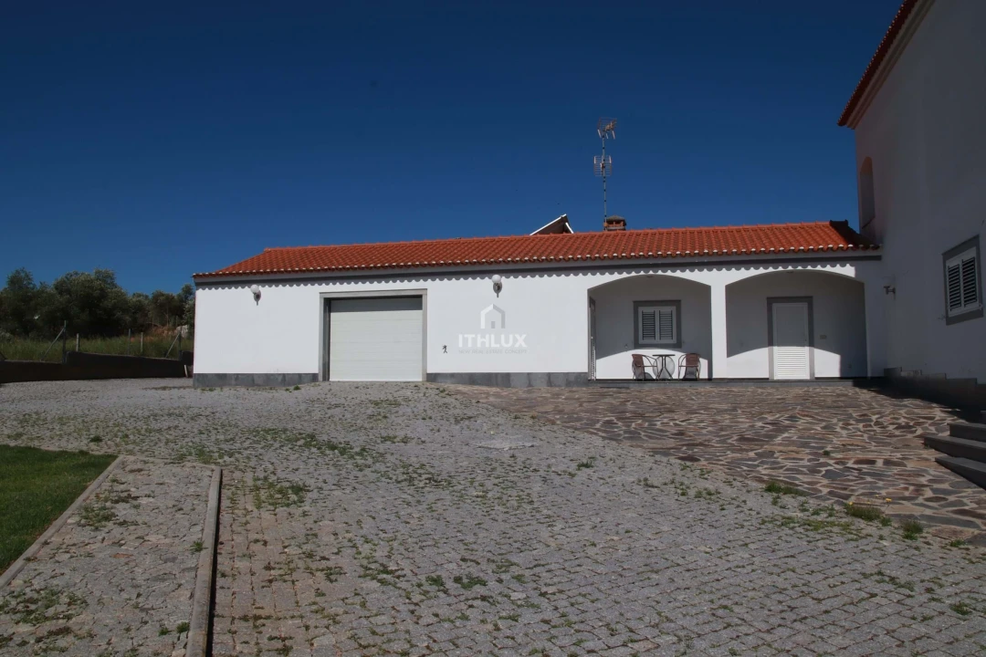 Quinta T4 para Venda em Assunção, Ajuda, Salvador e Santo Ildefonso Foto 20