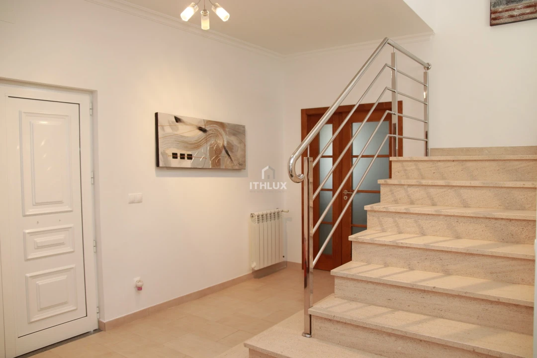 Quinta T4 para Venda em Assunção, Ajuda, Salvador e Santo Ildefonso Foto 6