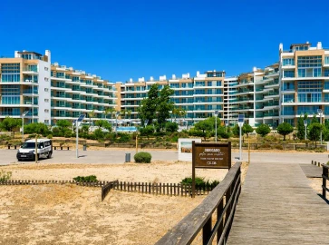 Apartamento T2 para Venda em Quarteira