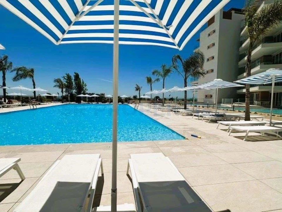 Apartamento T2 para Venda em Quarteira Foto 29