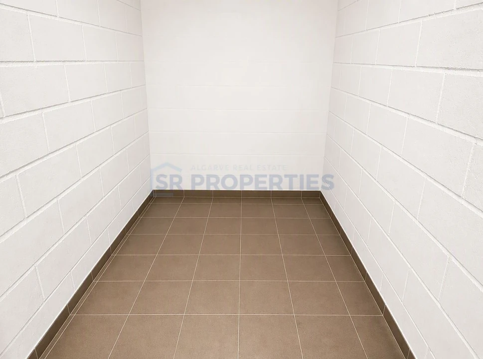Apartamento T2 para Venda em Quarteira Foto 63