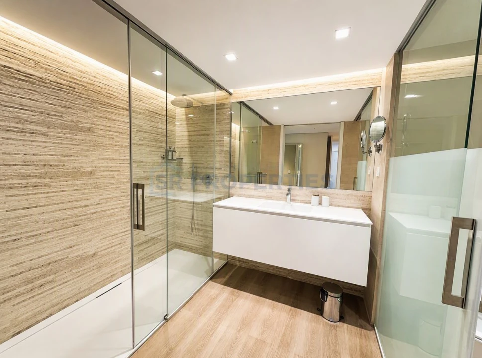 Apartamento T2 para Venda em Quarteira Foto 26