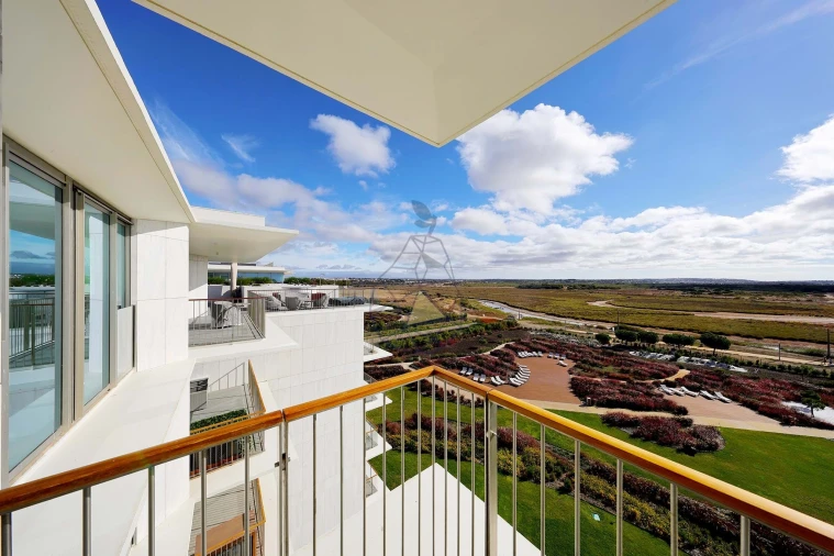 Apartamento T2 para Venda em Armação de Pera Foto 14