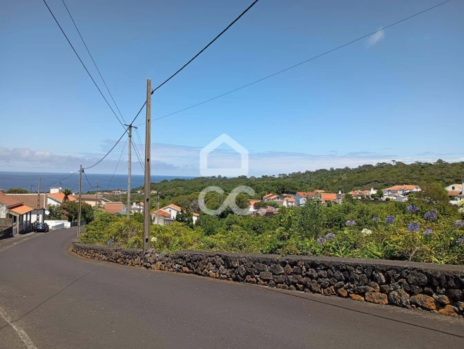 Terreno para Venda em Biscoitos Foto 2