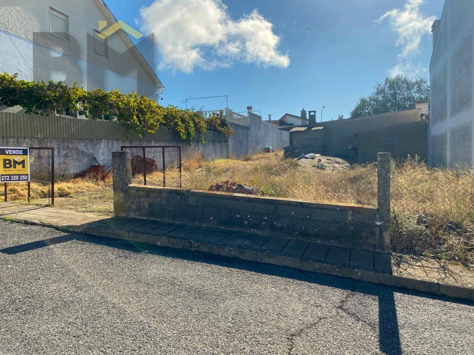 Terreno para Venda em Castelo Branco Foto 2