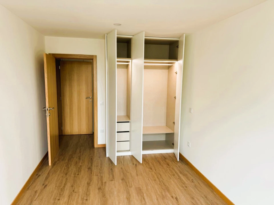 Apartamento T3 para Venda em Braga (São José de São Lázaro e São João do Souto) Foto 12