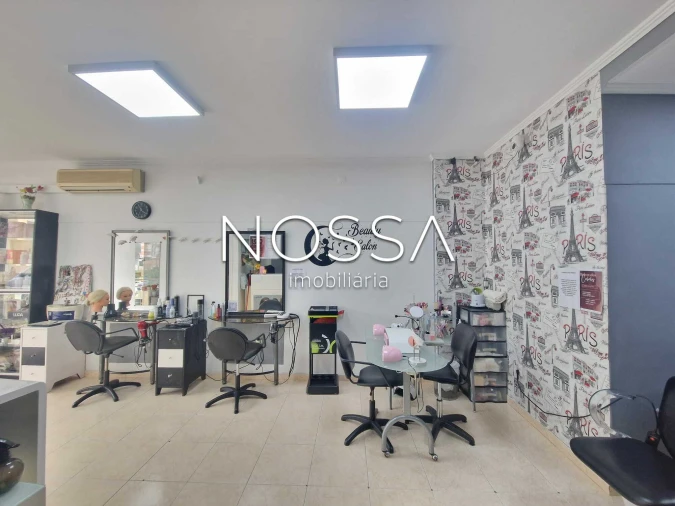 Loja para Venda em Massamá e Monte Abraão Foto 10