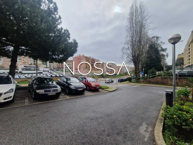 Loja para Venda em Massamá e Monte Abraão Foto 19