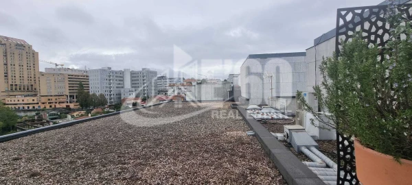 Apartamento T4 para Venda em Santa Marinha e São Pedro da Afurada