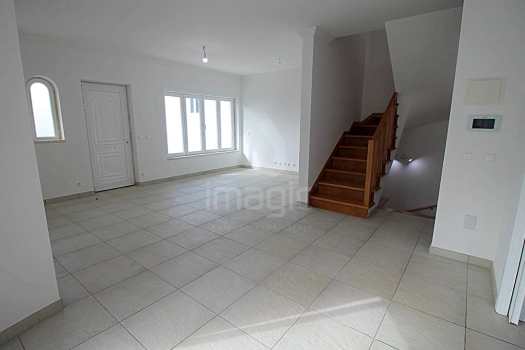 Moradia T3 para Venda em Ericeira Foto 4