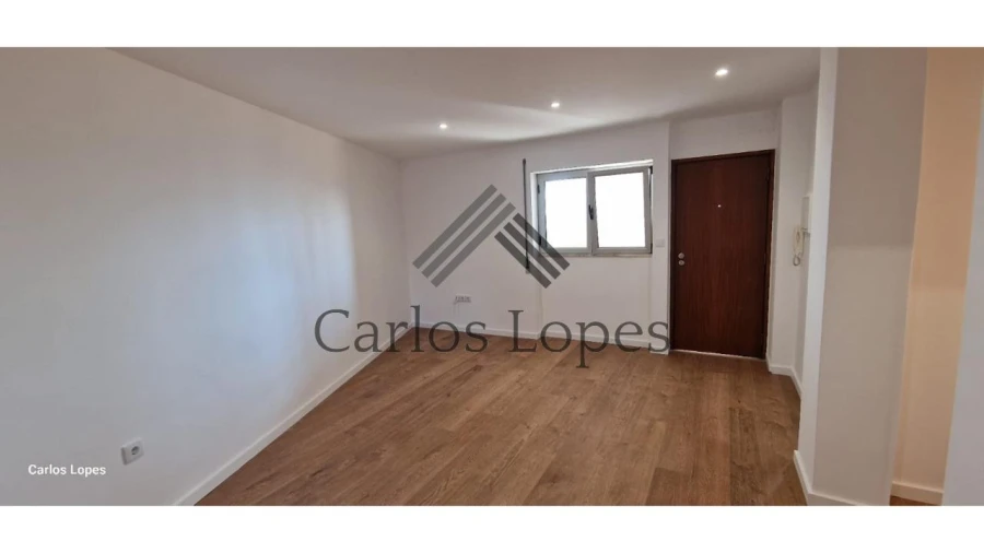 Apartamento T1 para Venda em Condeixa-A-Velha e Condeixa-A-Nova Foto 5