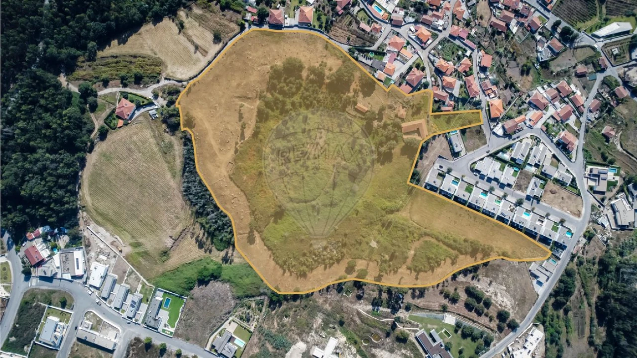 Quinta T0 para Venda em Joane Foto 3