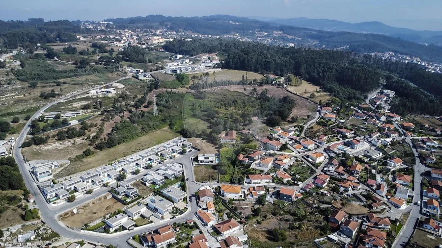 Quinta T0 para Venda em Joane Foto 9