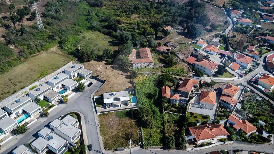 Quinta T0 para Venda em Joane Foto 5