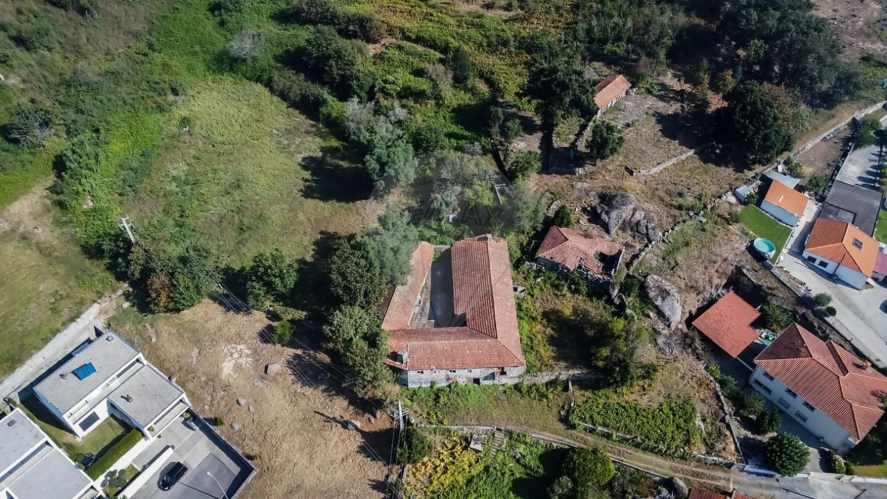 Quinta T0 para Venda em Joane Foto 6