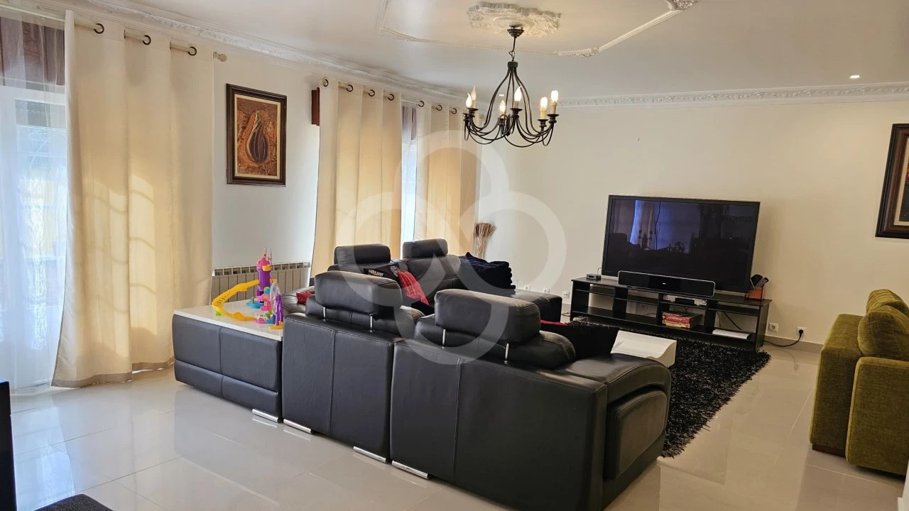 Quinta T5 para Venda em Aveiras de Cima Foto 13