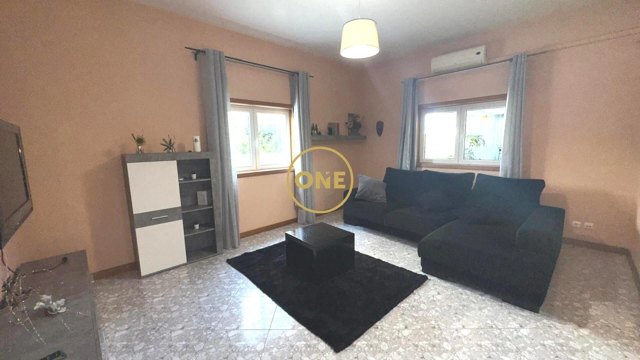 Moradia T5 para Venda em Rio Mau e Arcos Foto 35