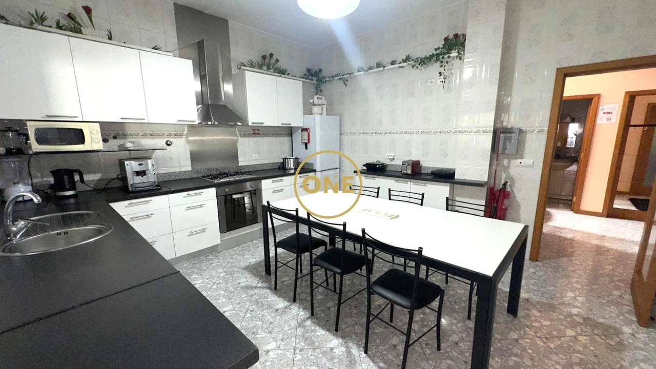 Moradia T5 para Venda em Rio Mau e Arcos Foto 25