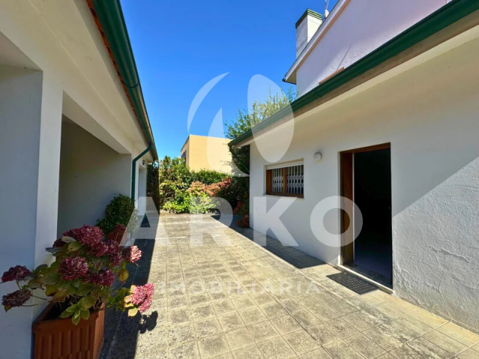 Moradia T3 para Venda em Santo Tirso, Couto (Santa Cristina e São Miguel) e Burgães Foto 10