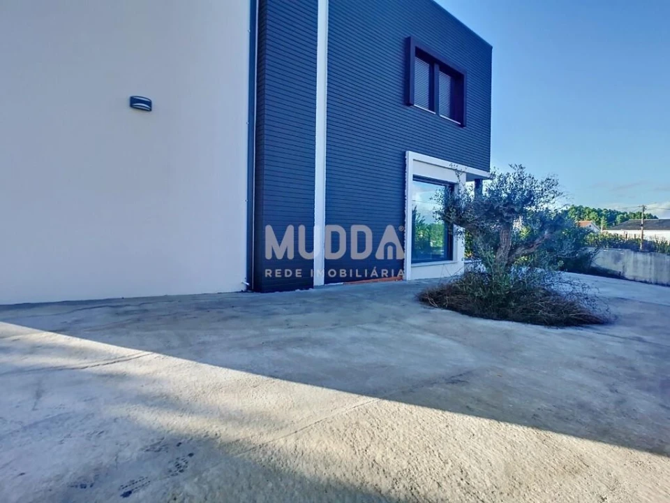 Moradia T4 para Venda em Vale de Anta Foto 2