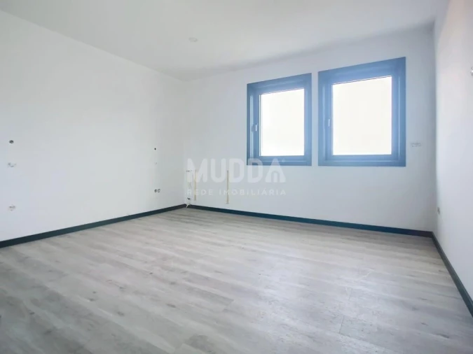 Moradia T4 para Venda em Vale de Anta Foto 17