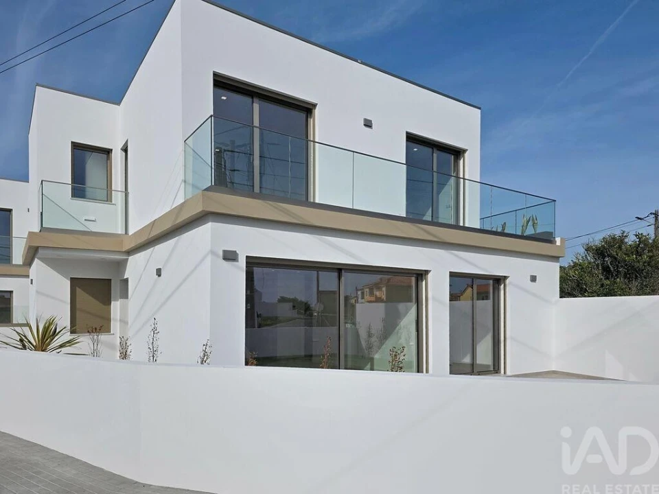 Moradia T3 para Venda em Silveira Foto 1