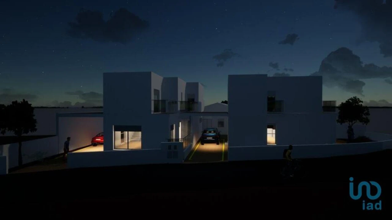 Moradia T3 para Venda em Silveira Foto 10