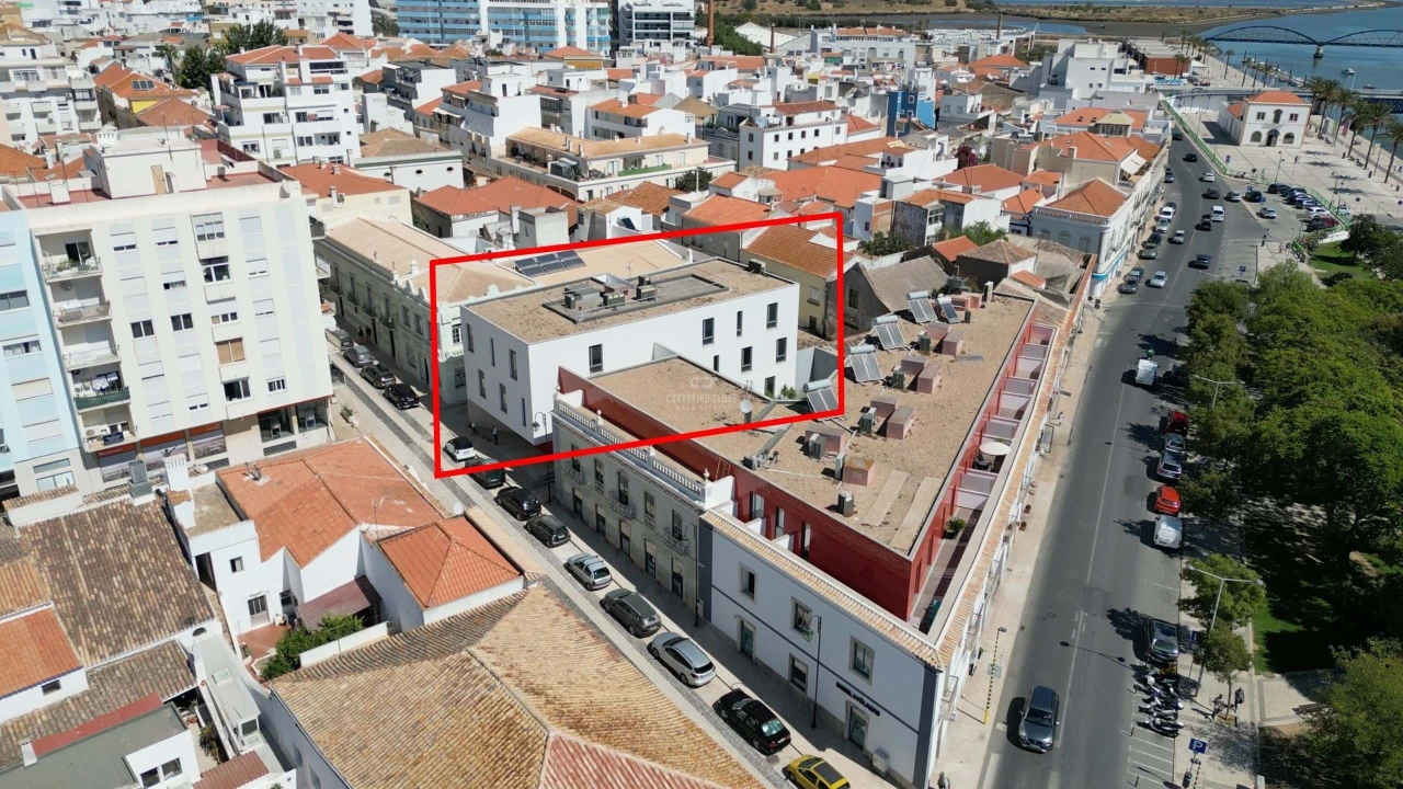 Apartamento T1 para Venda em Alvor Foto 13