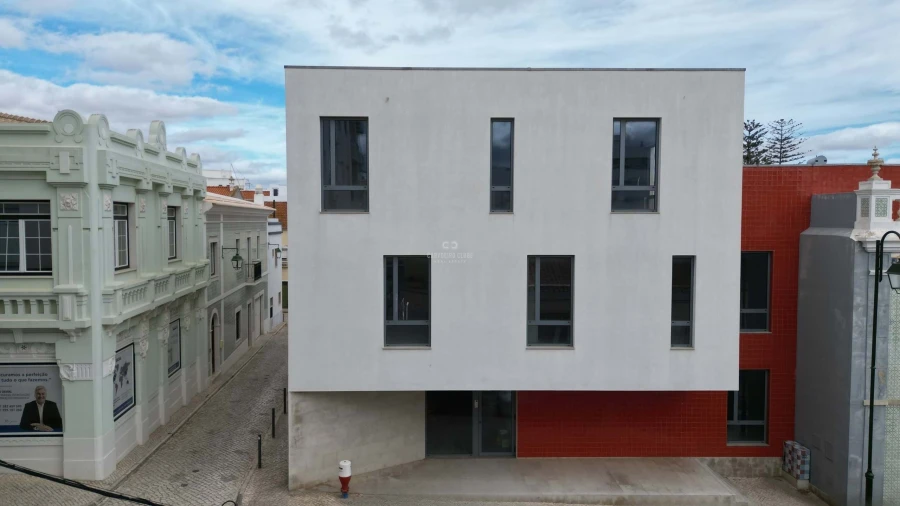 Apartamento T1 para Venda em Alvor Foto 2