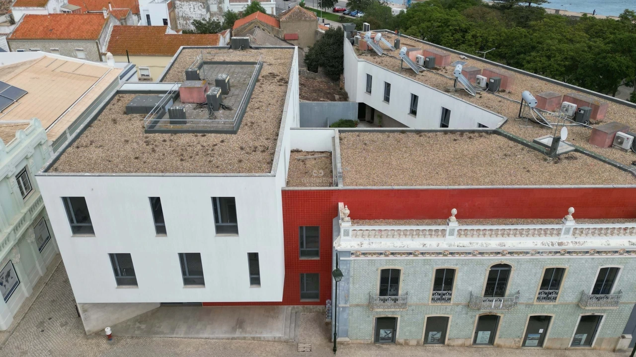 Apartamento T3 para Venda em Alvor Foto 2